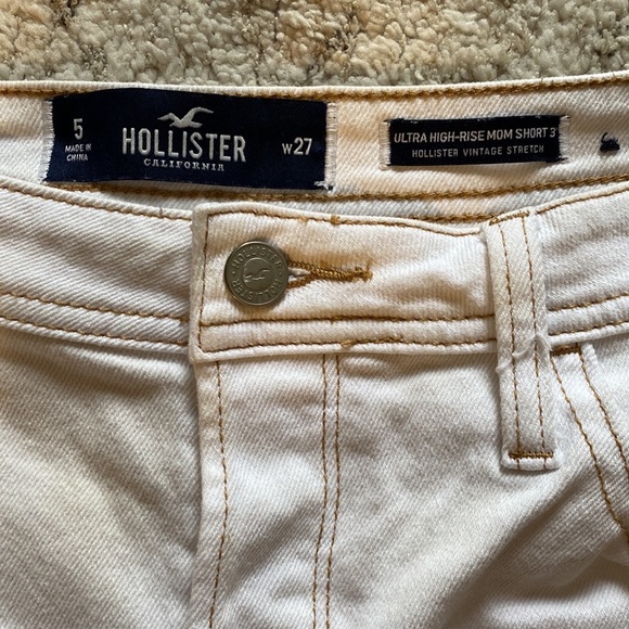 Hollister Ultra High-Rise Mom Short 3’ - size 5 / 27 US - Picture 4 of 4
